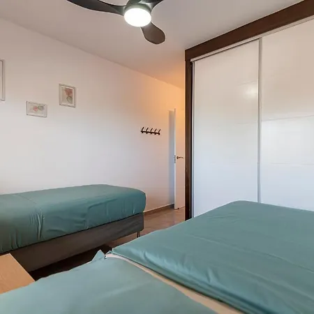 Go2tenerife Apart'madera Terrace, Swimming Pool & Parking Апартаменти *