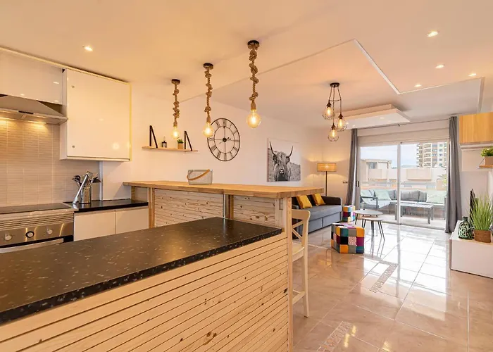 Go2tenerife Apart'madera Terrace, Swimming Pool & Parking Апартаменти Адехе